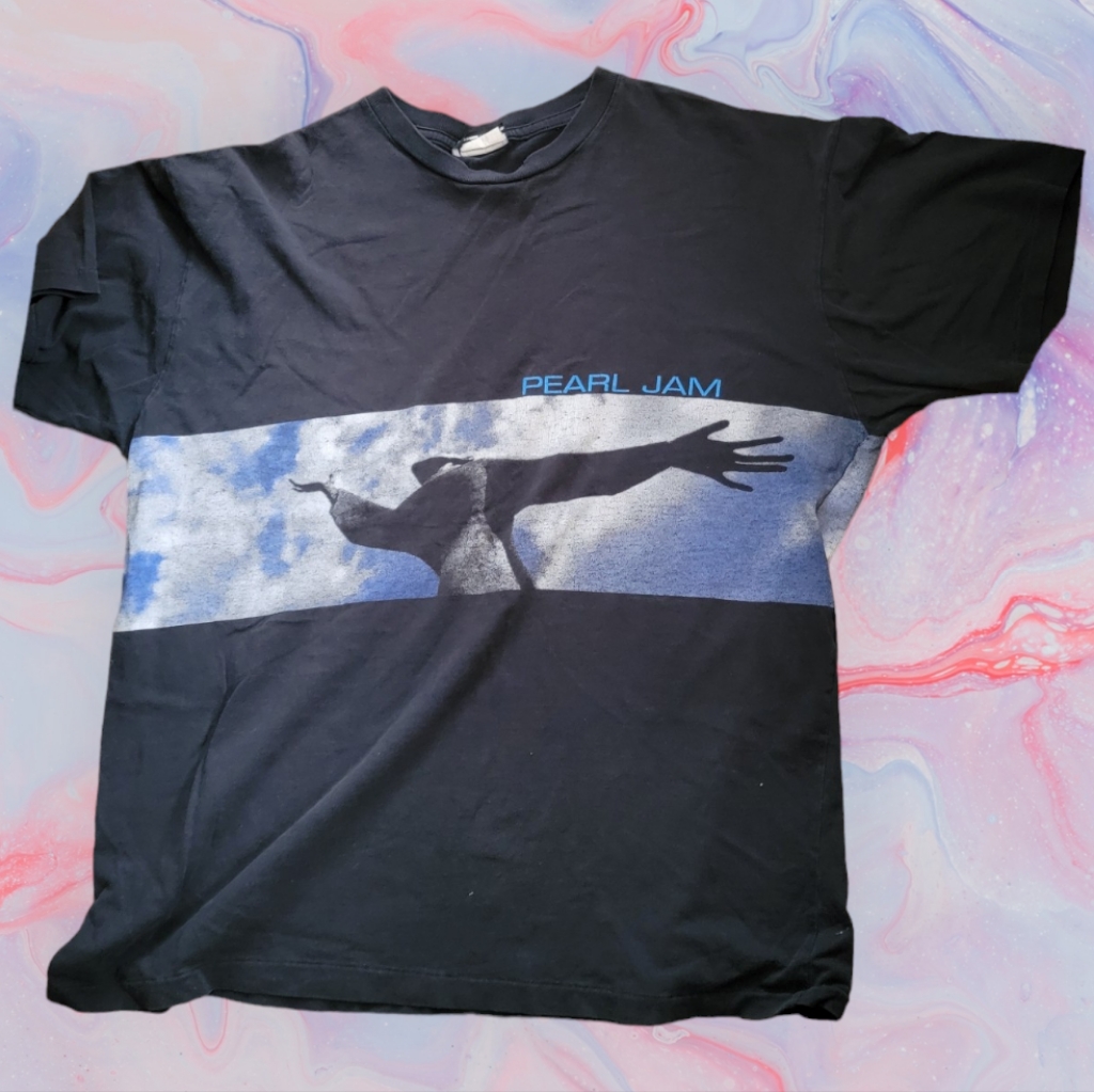 Band Tee: Vintage 1998 Pearl Jam Yield Tour T-Shirt